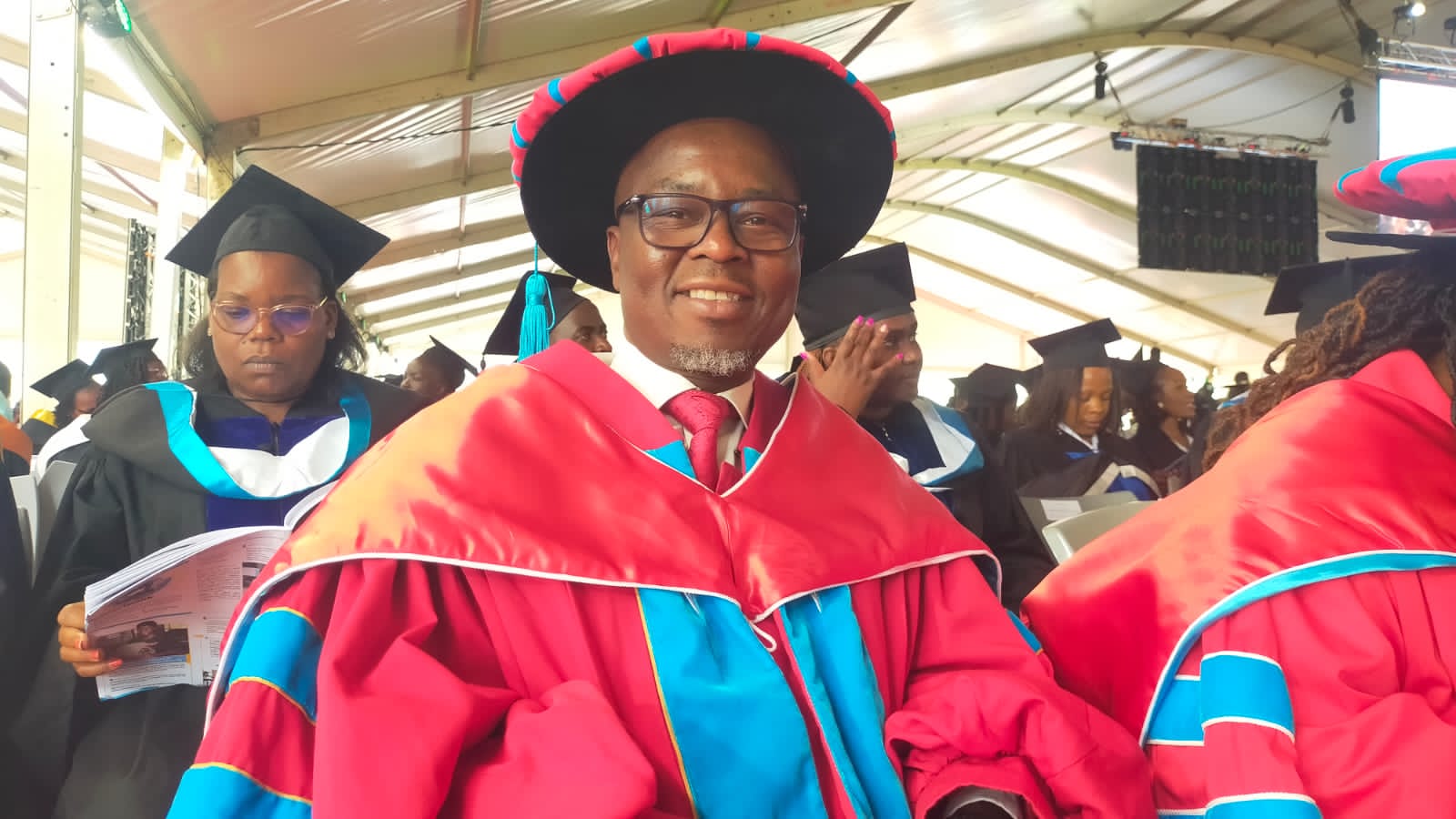 Mkurugenzi wa Uhariri wa NMG sasa ni Dkt, apata PhD