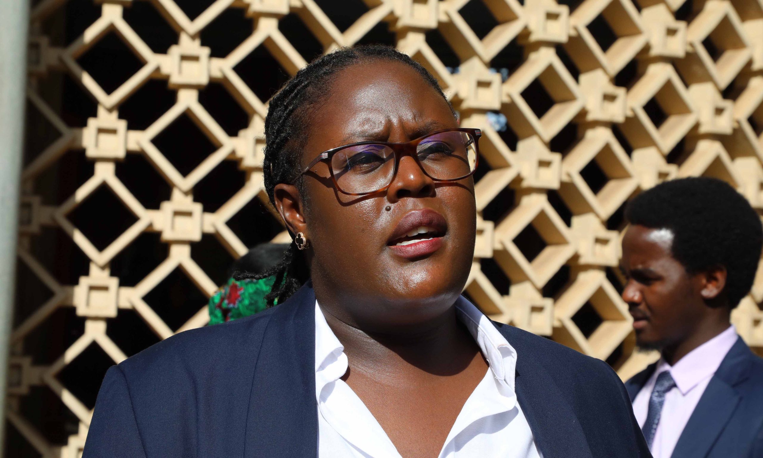 Wazee wa ukoo wa Jaramogi waonya Winnie na Junior kwa uhasama na Oburu