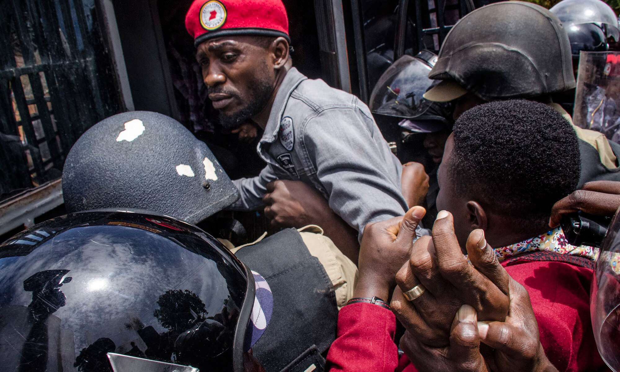 Bobi Wine: Nimeteswa ya kutosha ila sitakufa moyo, lazima Museveni aondoke