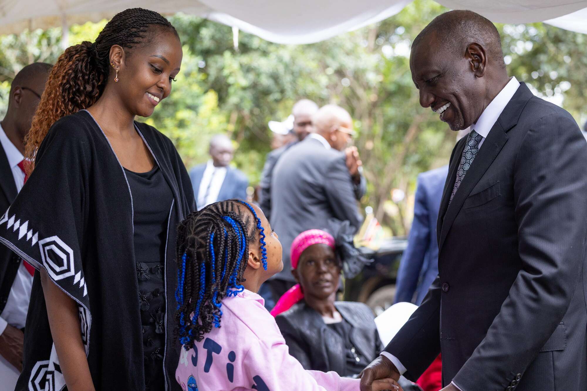 Joto lapanda Emurua Dikirr mjane wa Ng’eno akitangaza azma