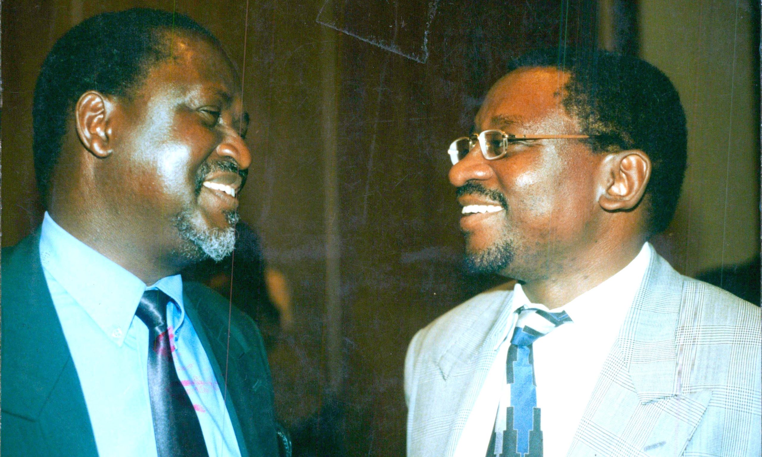 Safari ya Orengo na uhusiano wake na familia ya Odinga