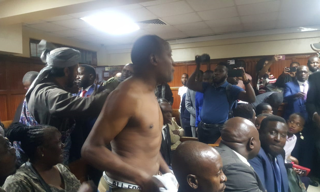 Kizaazaa kortini mwanaharakati akivua nguo DCI waliposema Kiamaiko 3 hawako kwa polisi