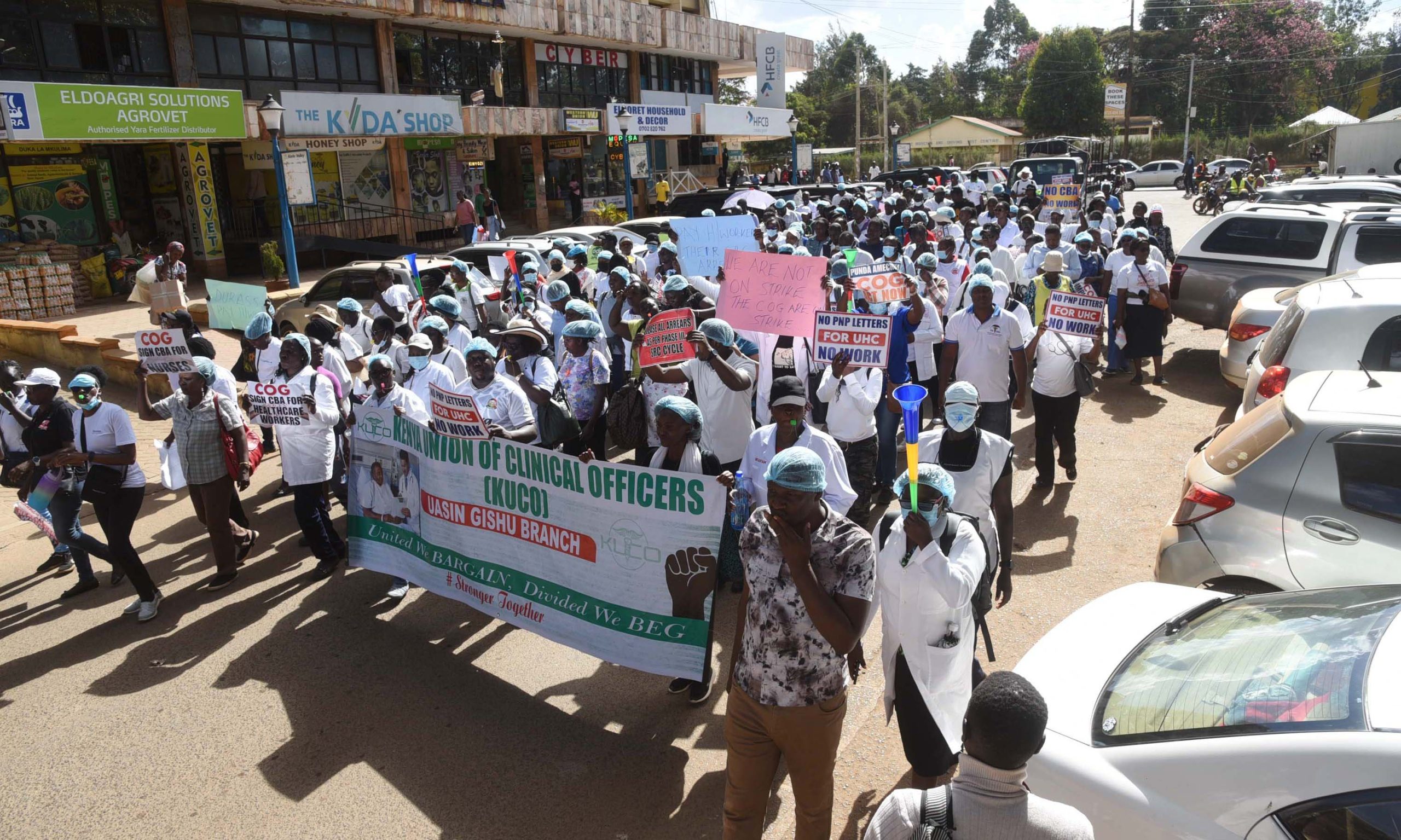 Wauguzi wavamiwa na wahuni Kisii wakijiandaa kuwasilisha malalamishi kwa serikali