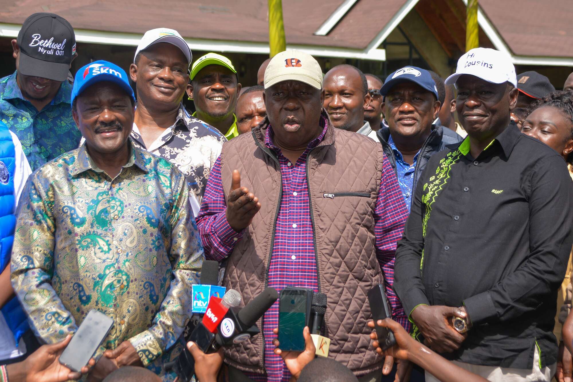 Changamoto mpya mirengo mitatu ikizuka katika upinzani