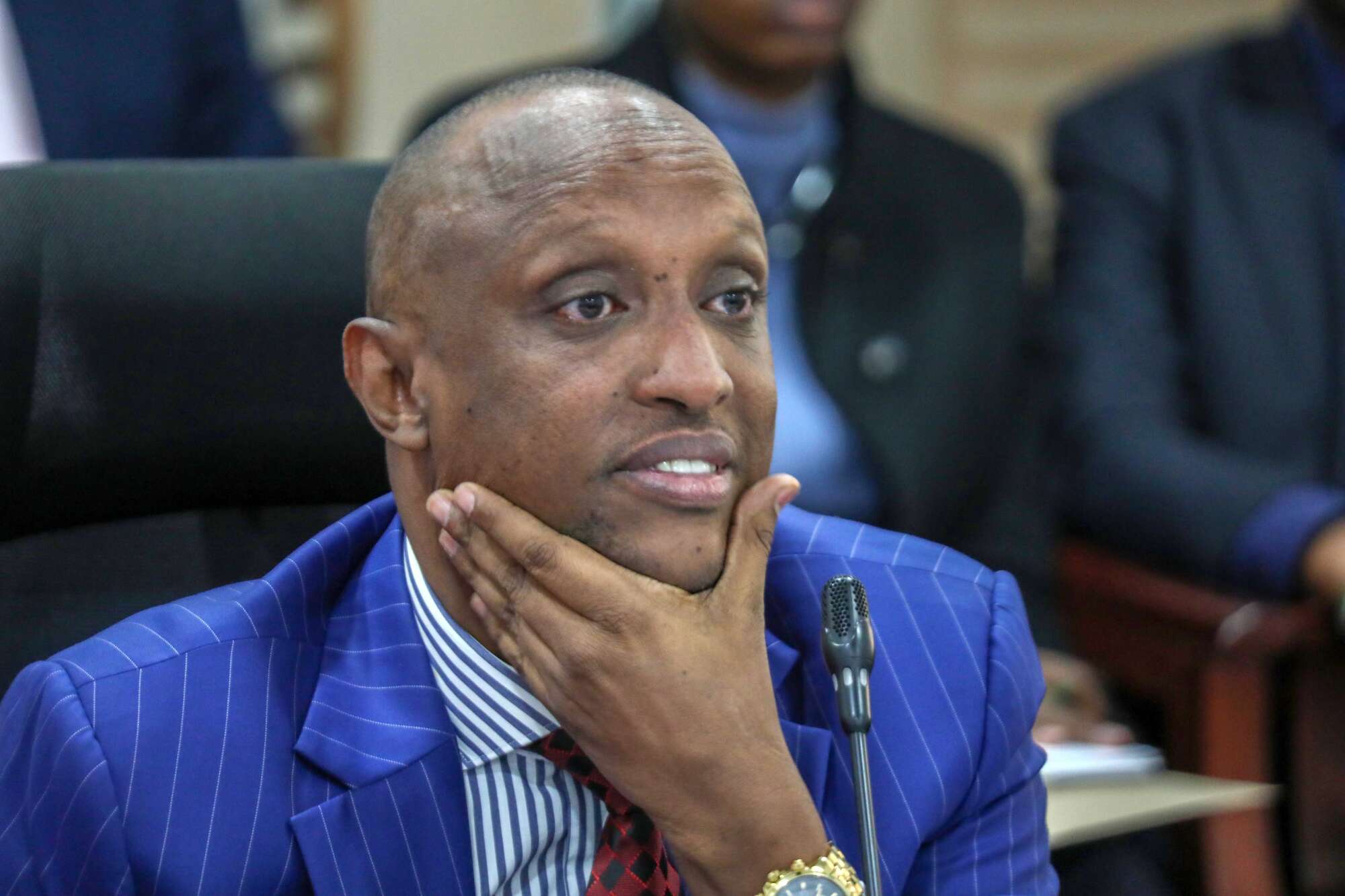 Gavana alivyojitokeza mbele ya seneti bila mwaliko na kuzua mdahalo